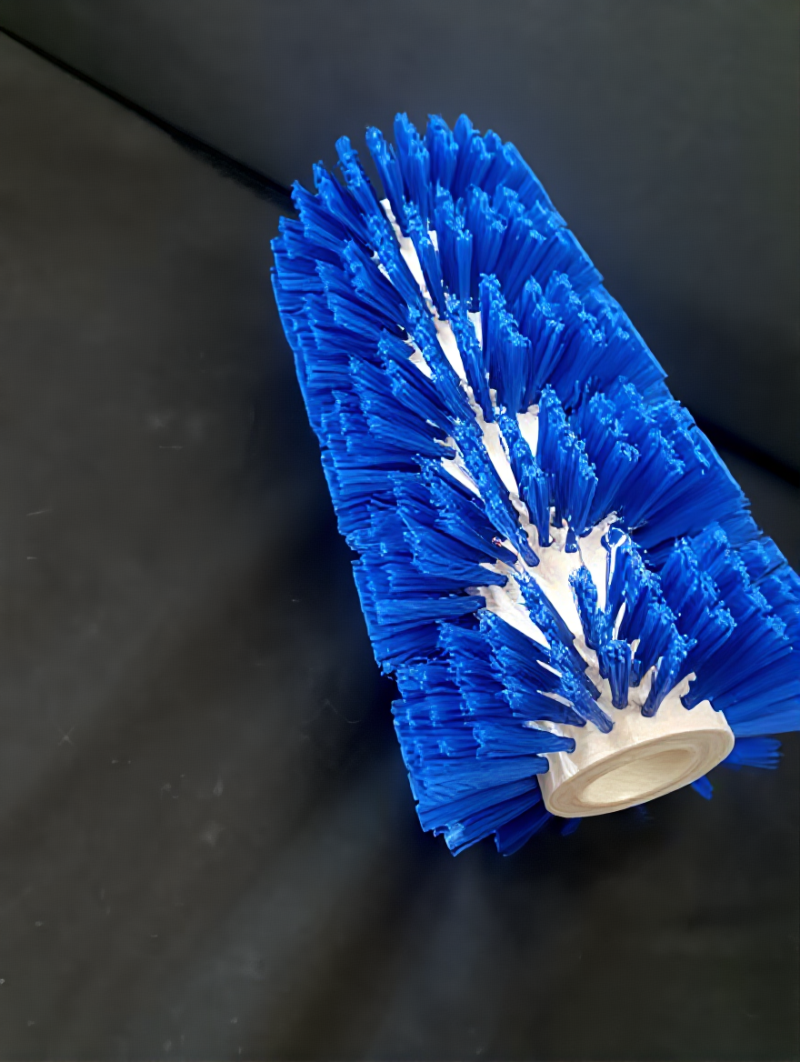 Щетки для санпропускника и гигиенических модулей