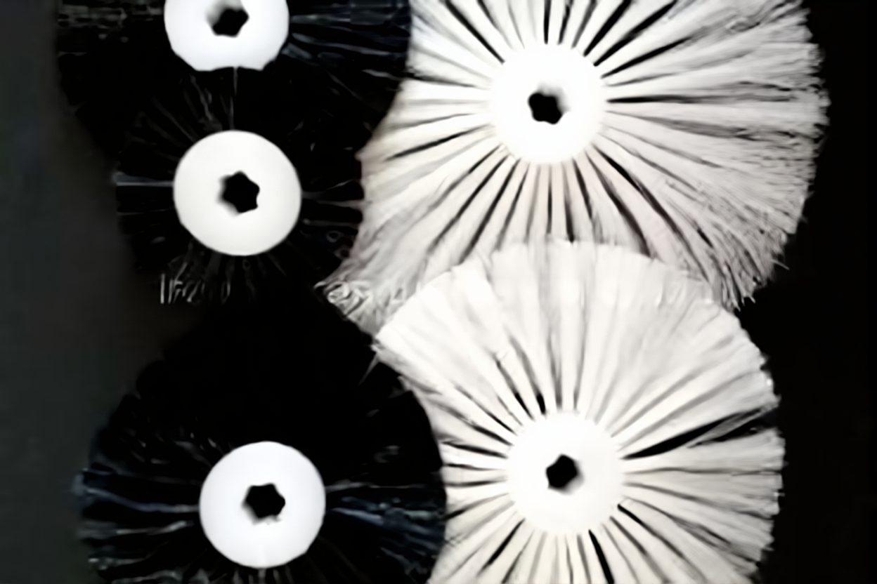 Щетки для вентиляции крепление под шестигранник, либо сквозное